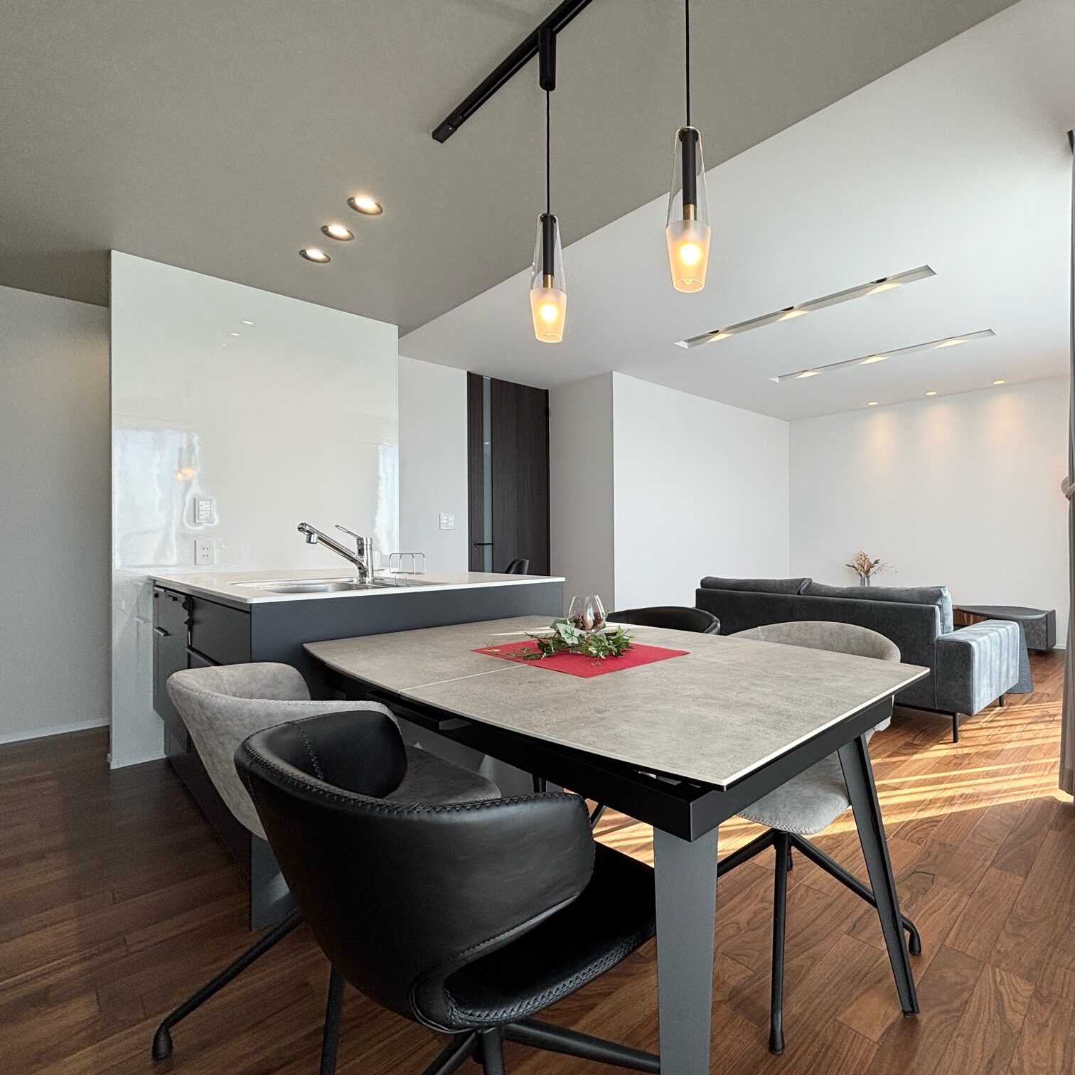 佐賀市新築建売住宅「OURS大和Ⅲ１号地」LDK