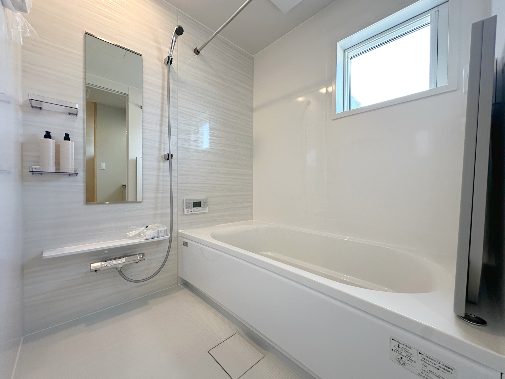 小城市新築建売住宅「OURS桜岡Ⅲ1号地」浴室