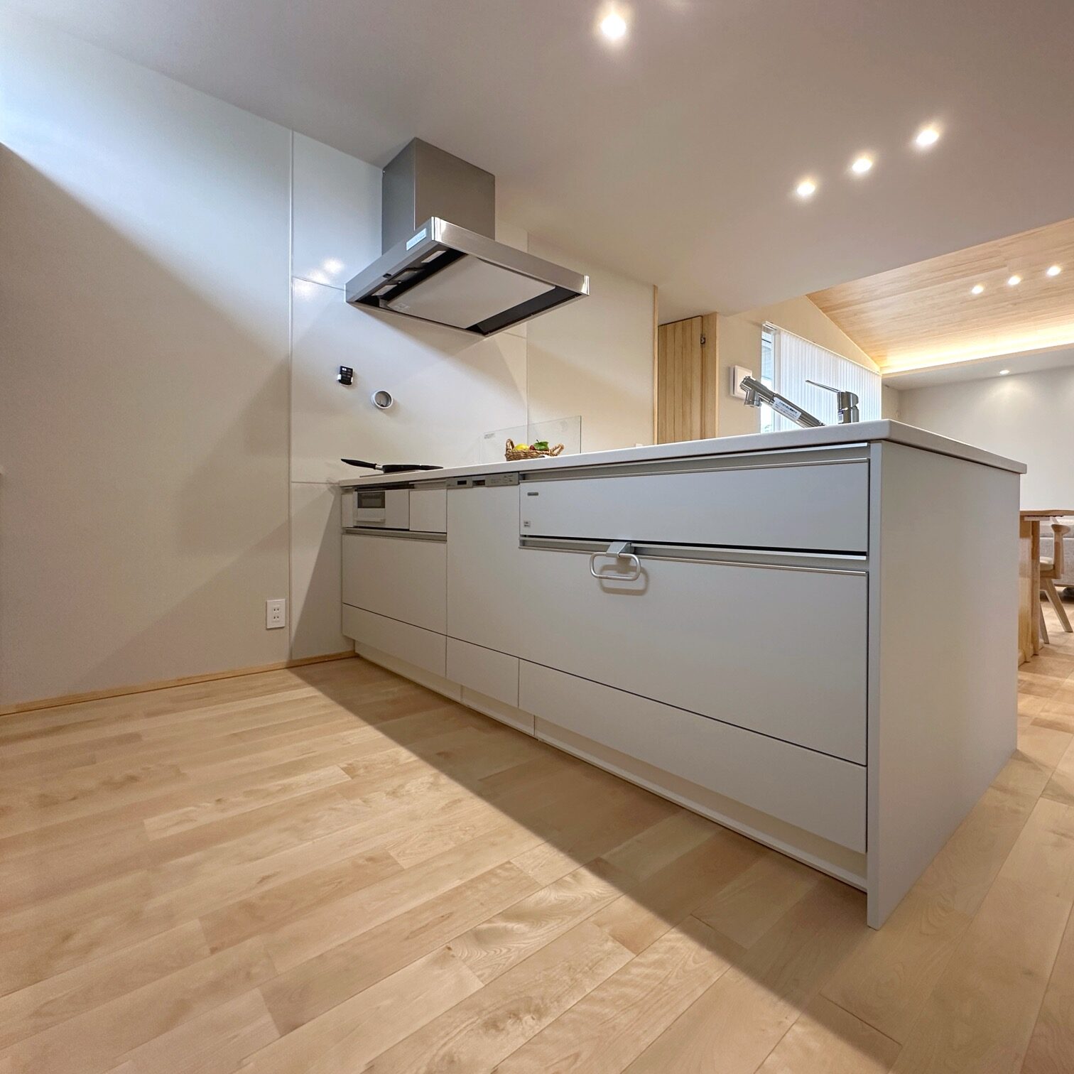 小城市新築建売住宅「OURS桜岡Ⅲ１号地」キッチン