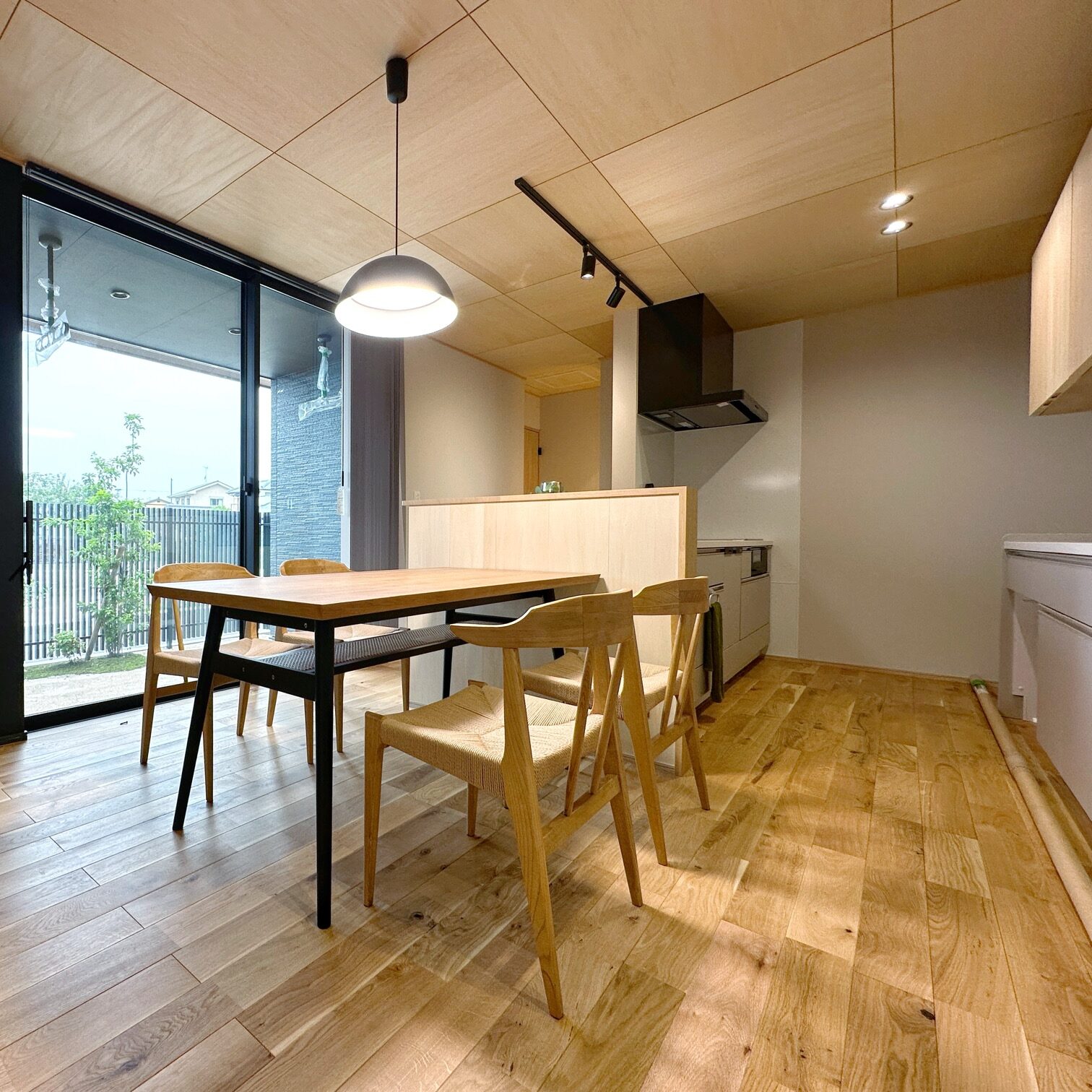 小城市新築建売住宅「OURS桜岡Ⅲ2号地」LDK