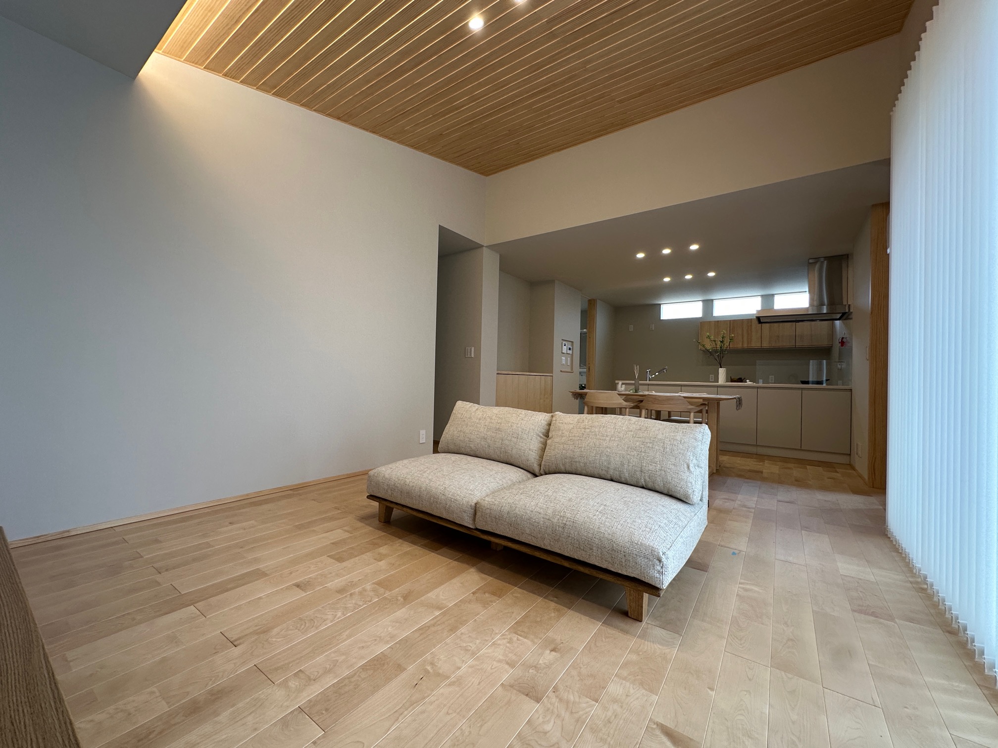 小城市新築建売住宅「OURS桜岡Ⅲ１号地」LDK
