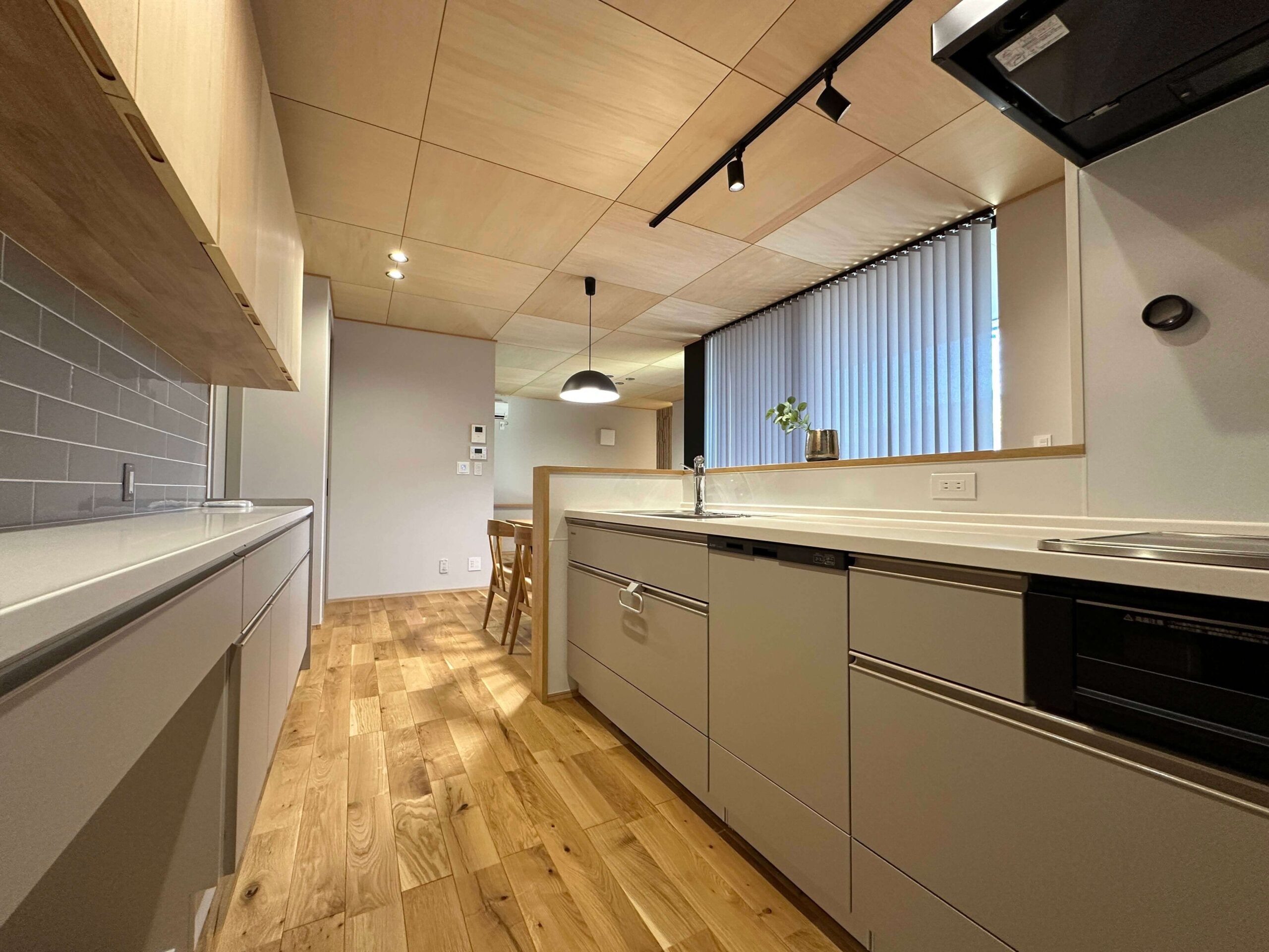 小城市新築建売住宅「OURS桜岡Ⅲ２号地」LDK