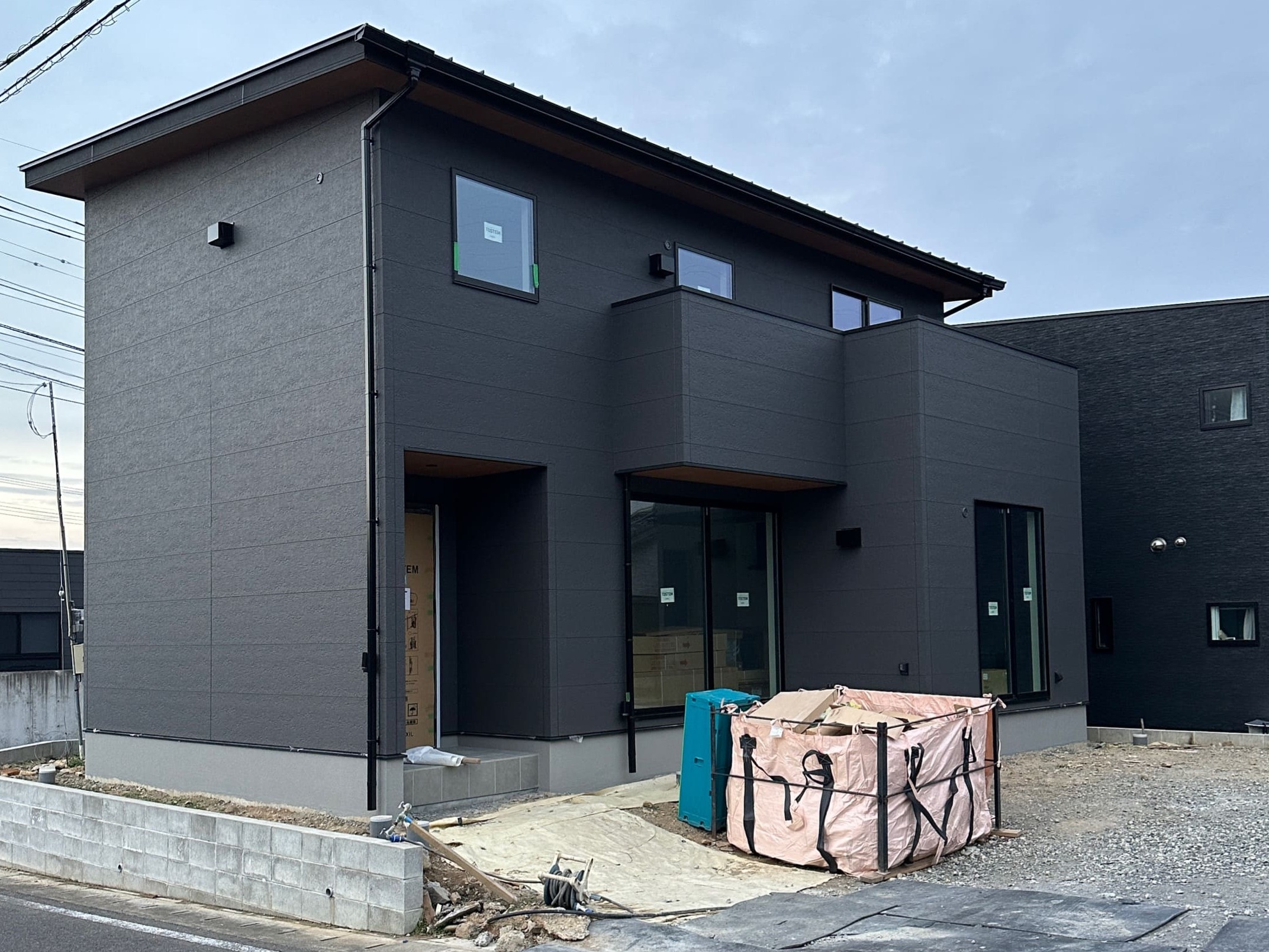 嬉野市新築建売住宅「OURS下野Ⅱ1号地」外観