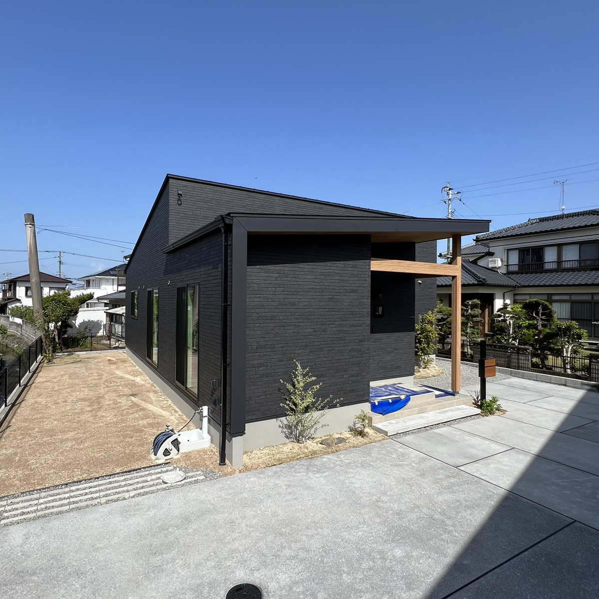 大村市新築建売住宅「OURS大川田Ⅱ」外観