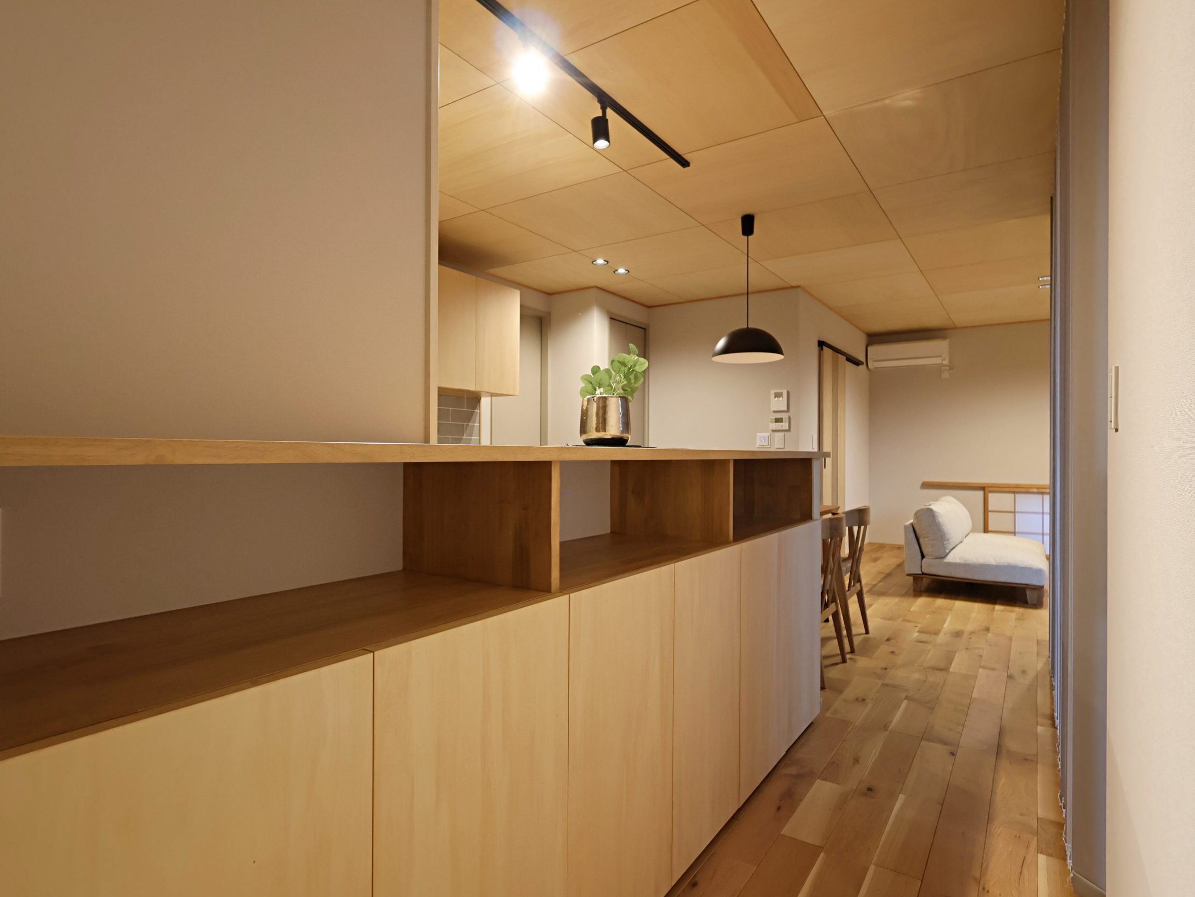 小城市新築建売住宅「OURS桜岡Ⅲ２号地」LDK