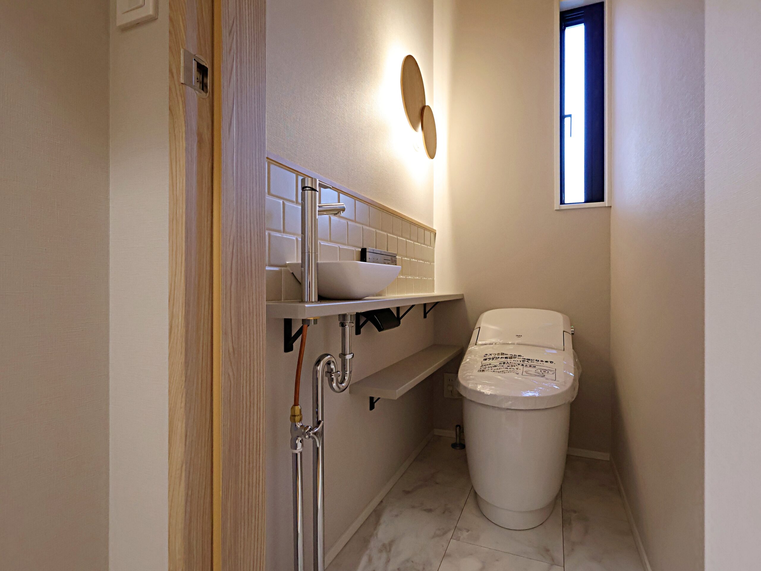 小城市新築建売住宅「OURS桜岡Ⅲ２号地」トイレ