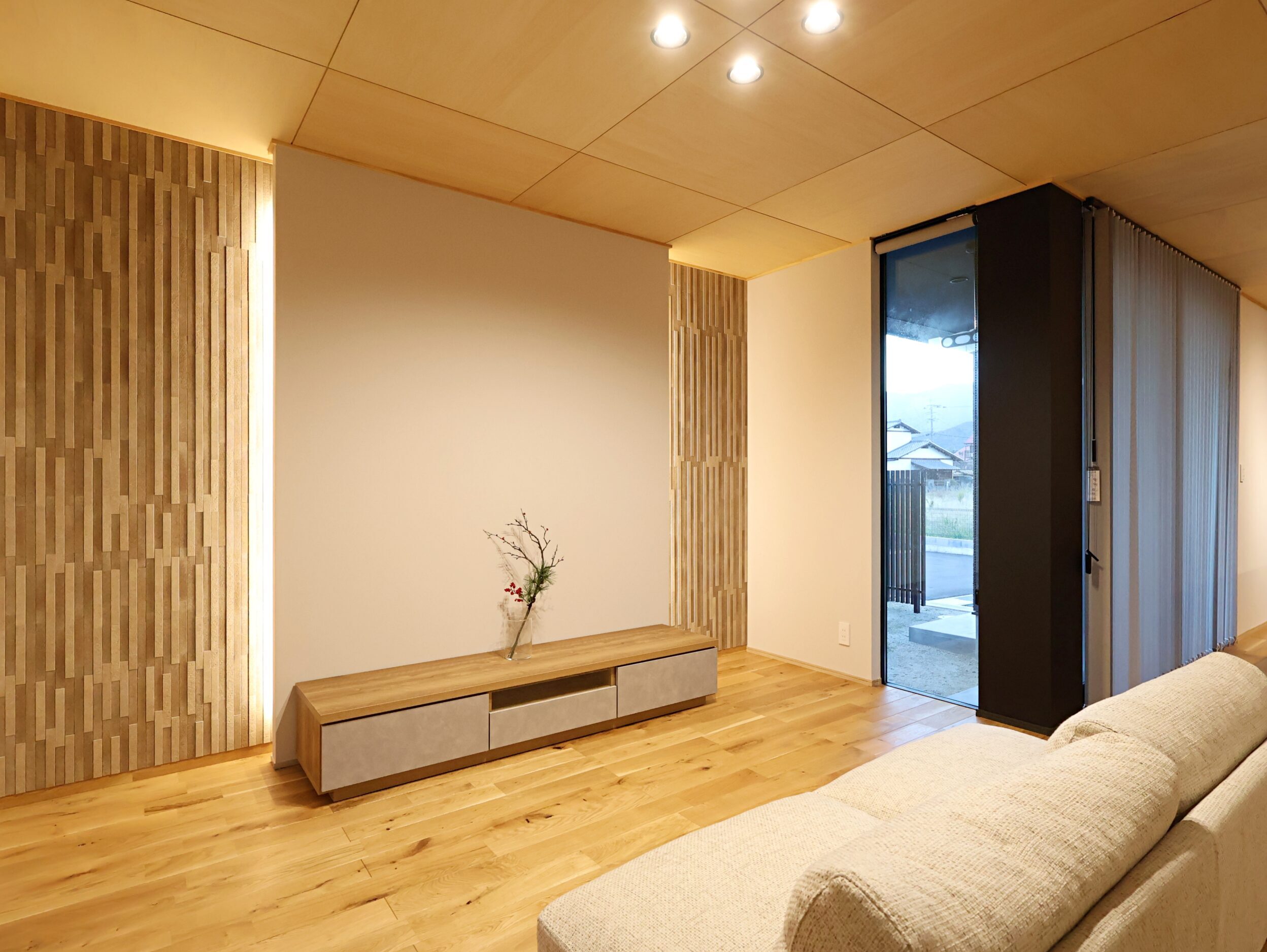 小城市新築建売住宅「OURS桜岡Ⅲ２号地」LDK