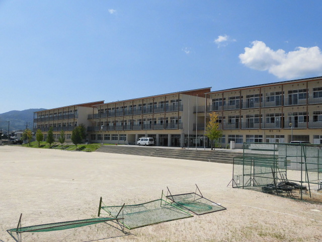 小城市新築建売住宅「OURS桜岡Ⅲ」周辺環境